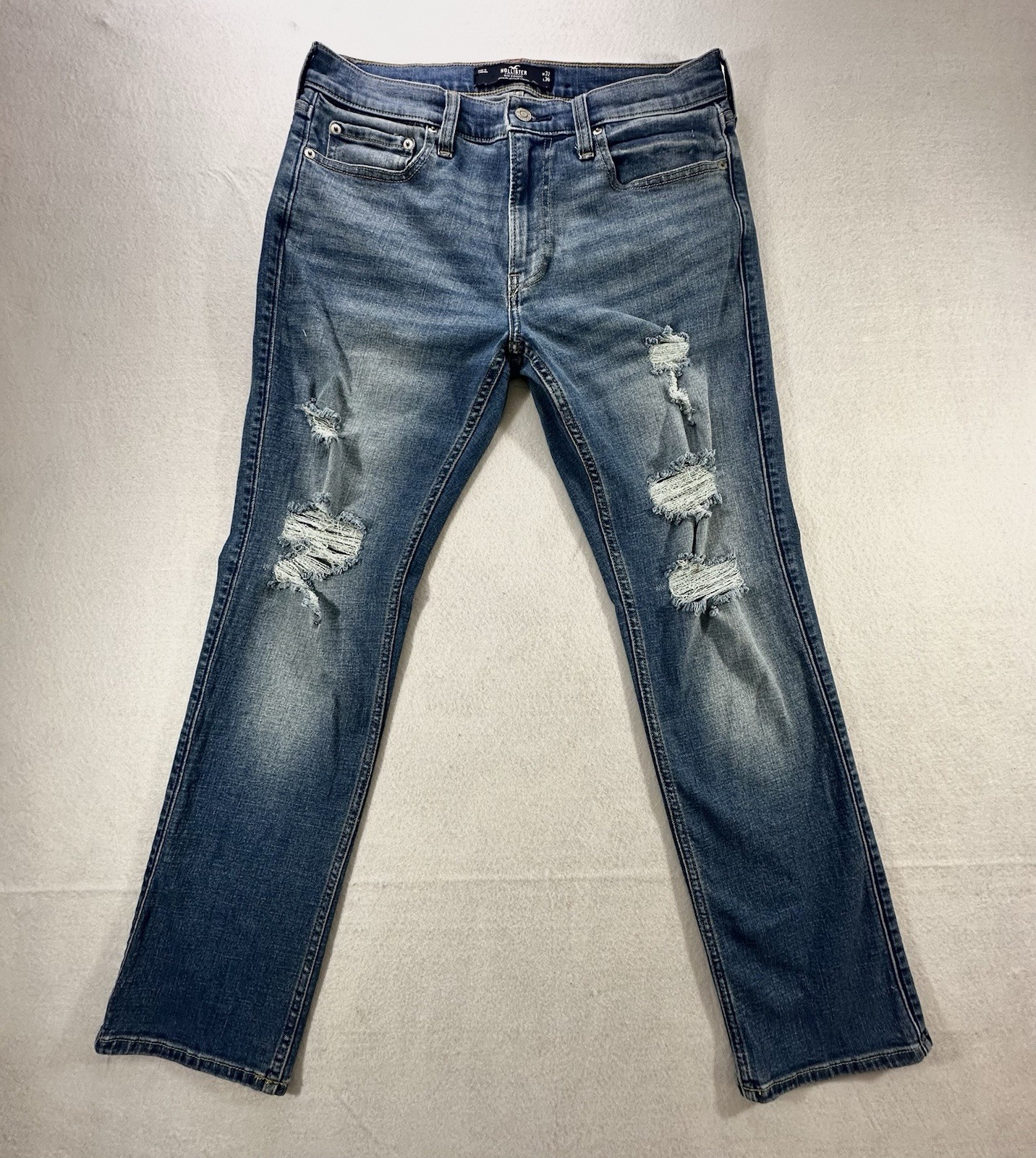 Hollister Men’s Slim Straight Advanced Stretch Blue Medium Wash 5-Pocket Jeans