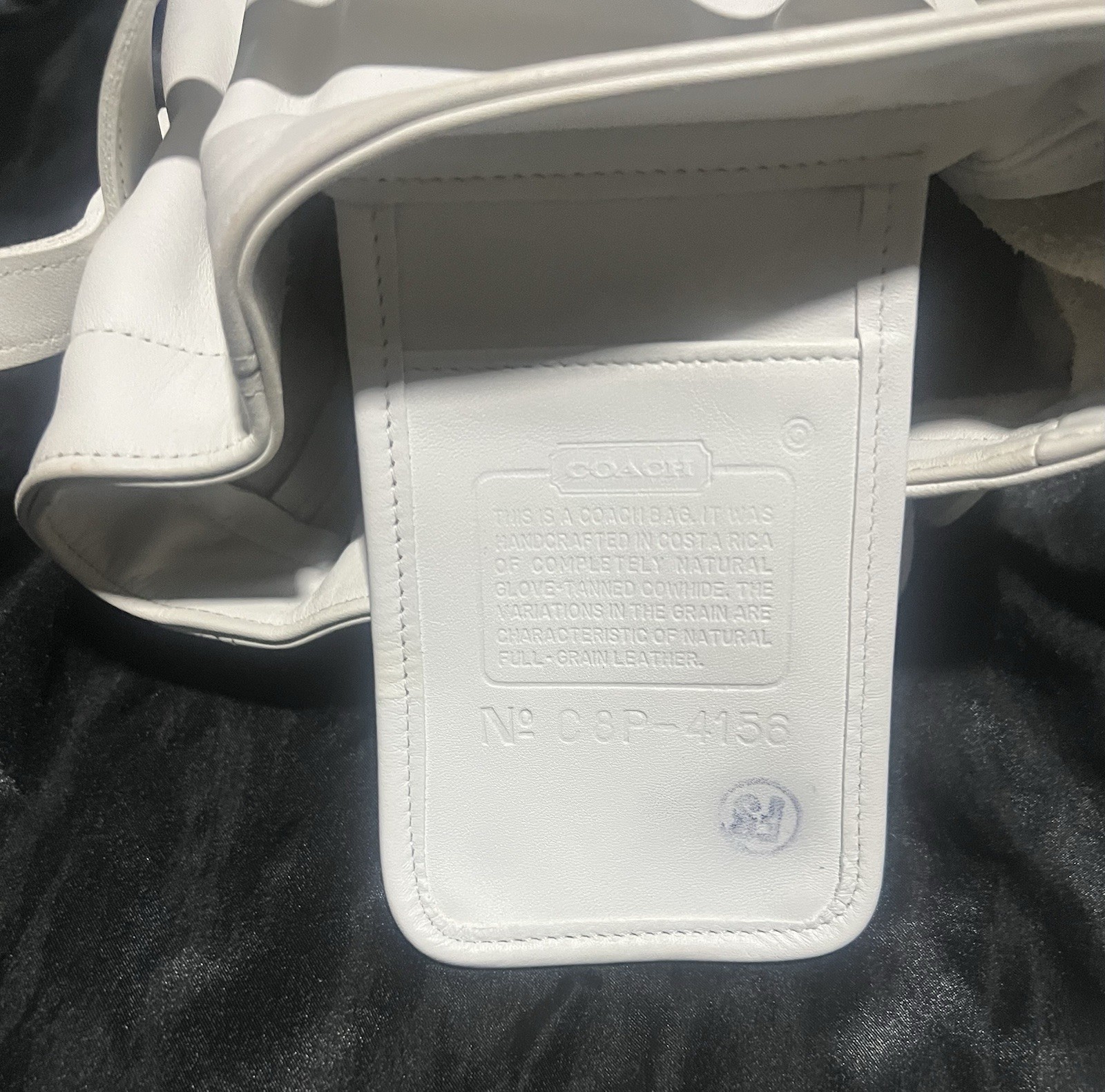 Coach White Bucket Crossbody Bag Adjustable Detachable Strap Silver Buckle