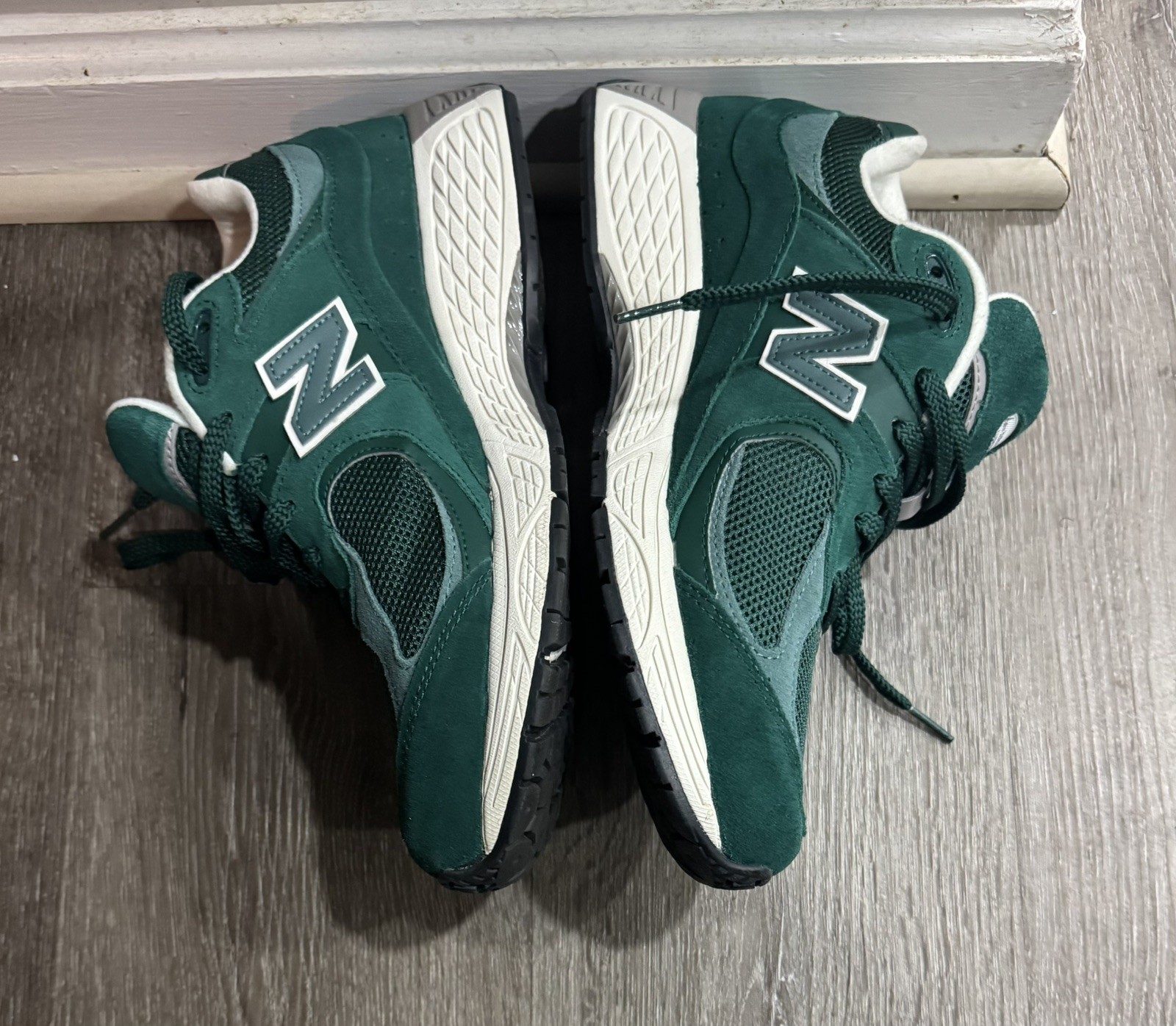 👟 New Balance 2002R Marsh Green Sneakers – Authentic & Stylish – Size 10