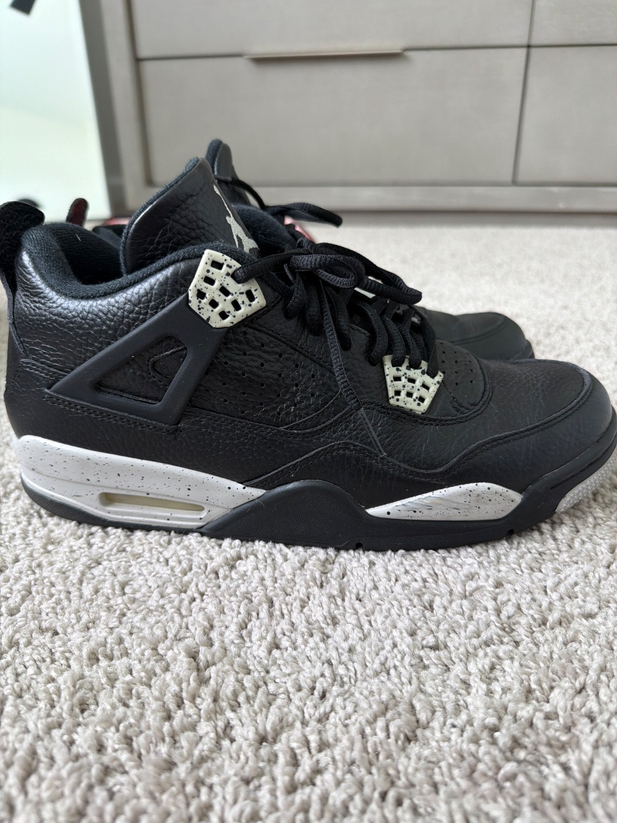 Size 10.5 – Jordan 4 Retro LS oreo 2015