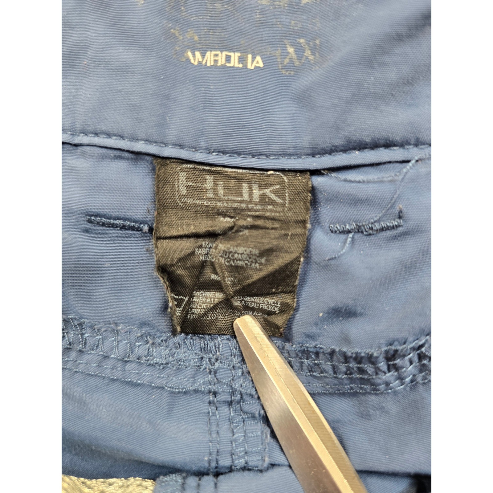 Huk Fishing Shorts Mens XXL Navy Blue Performance Quick Dry Utility Cargo