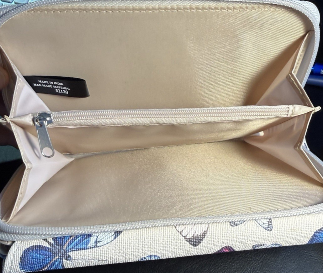 MUNDI Womans / CEO Clutch- Big Fat Wallet / Full Zip / BUTTERFLY / New