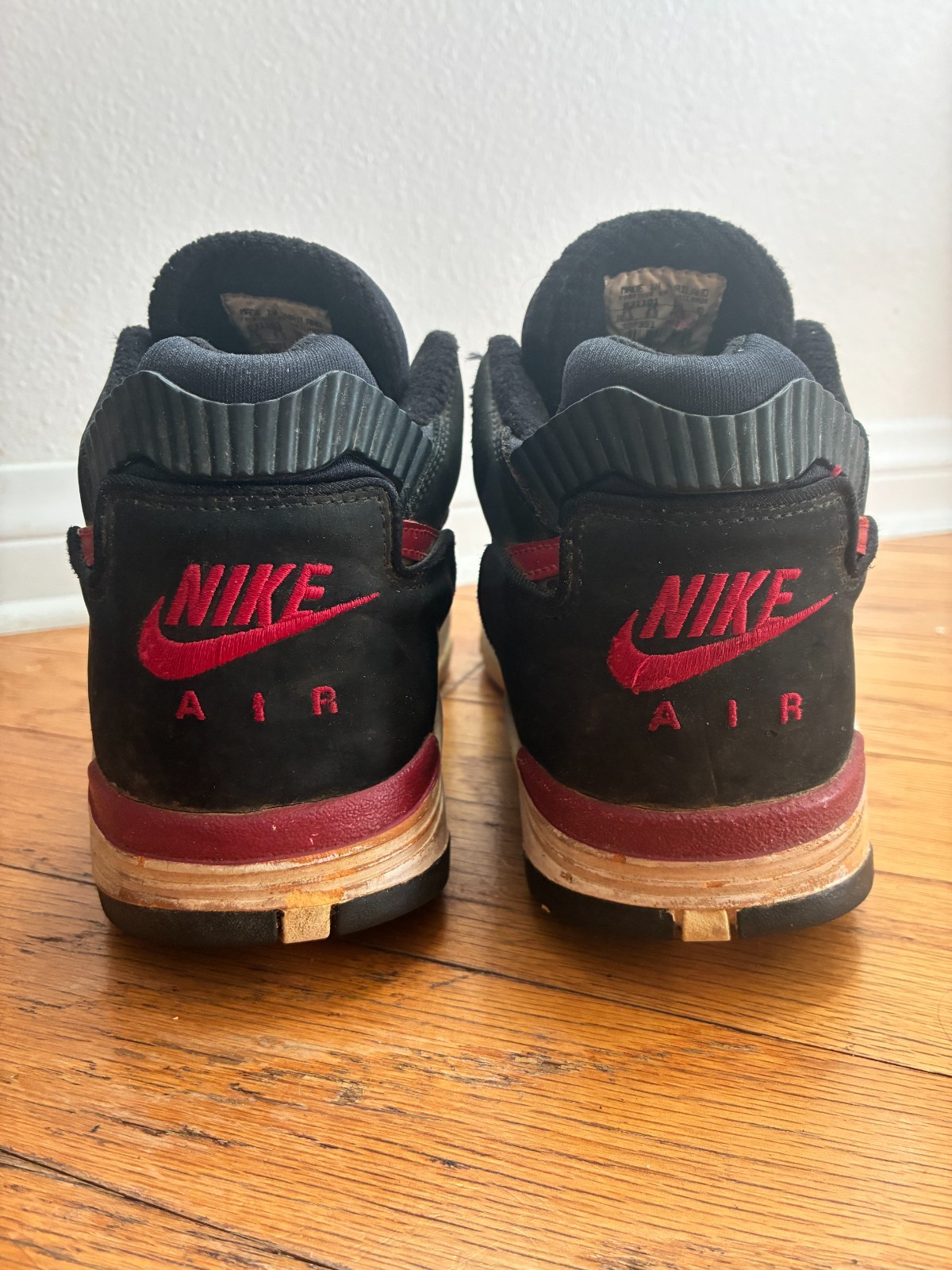 Vintage Nike Air Flight Mens Size 10.5 Black Red 307391-061 2003 Rare AS-IS