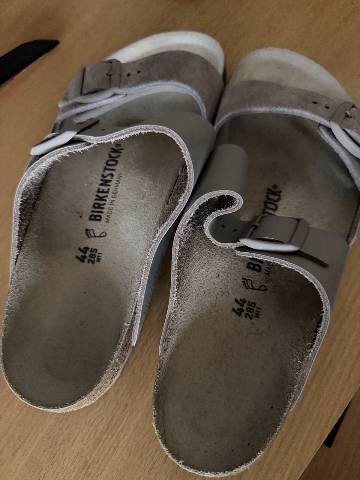 Birkenstock Arizona Men’s Gray Suede 2-Strap Adjustable Buckle Slides 11