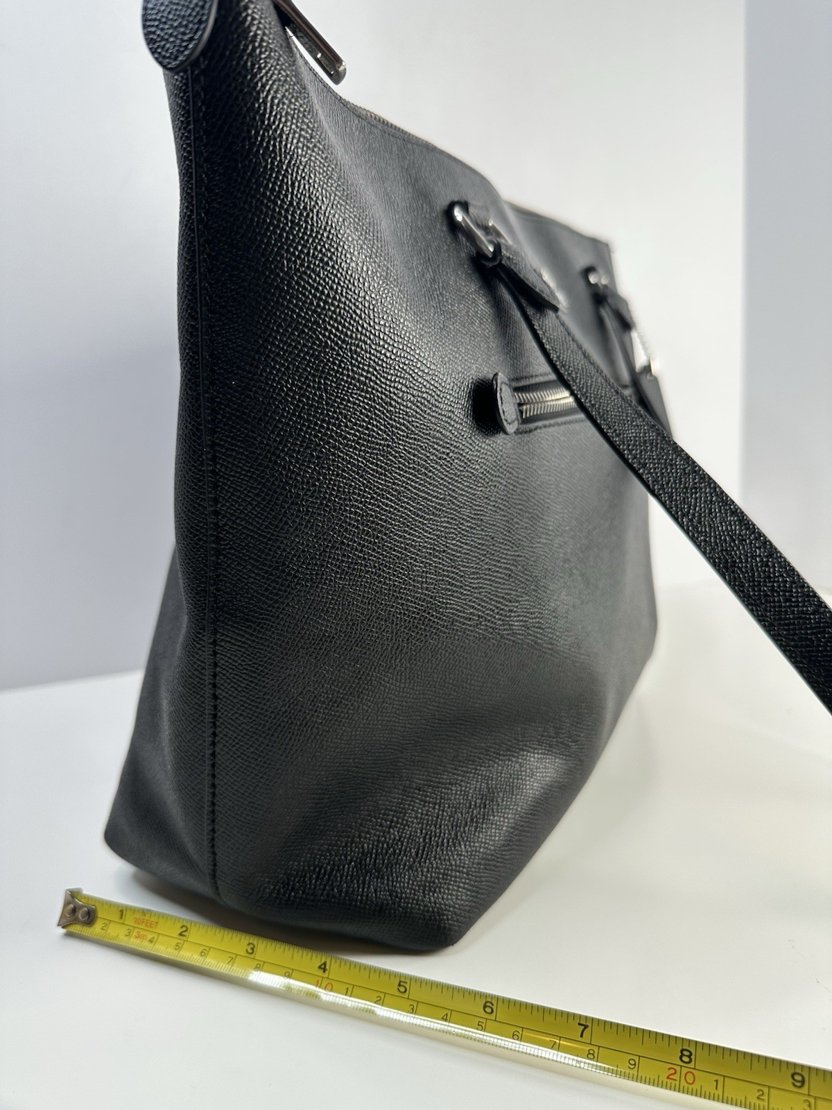 Coach Gallery Tote (F79608) Black Cross Grain Leather Bag – EUC!