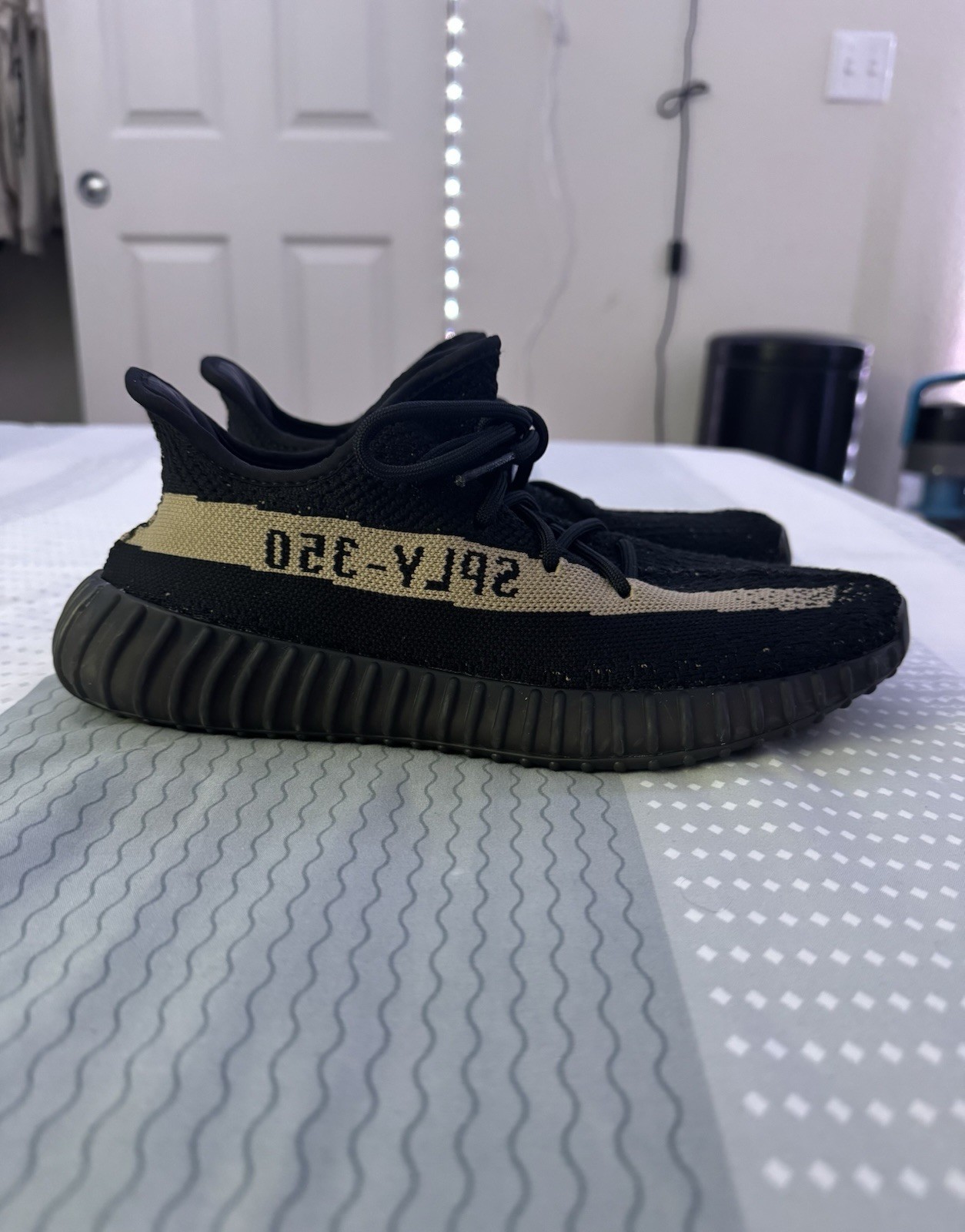 Yeezy Boost 350 Core Black Green V2 with Box – 2016