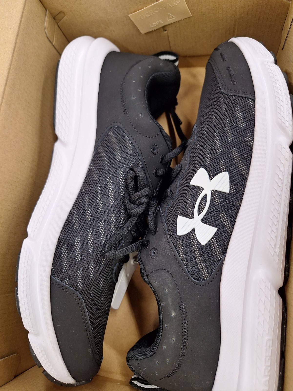 Under Armour Charged Assert 10 Black And White Size 11 Men’s