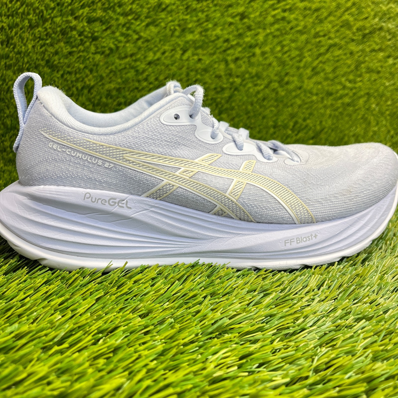 Asics Gel-Cumulus 27 Womens Size 7.5 Blue White Athletic Running Shoes Sneakers