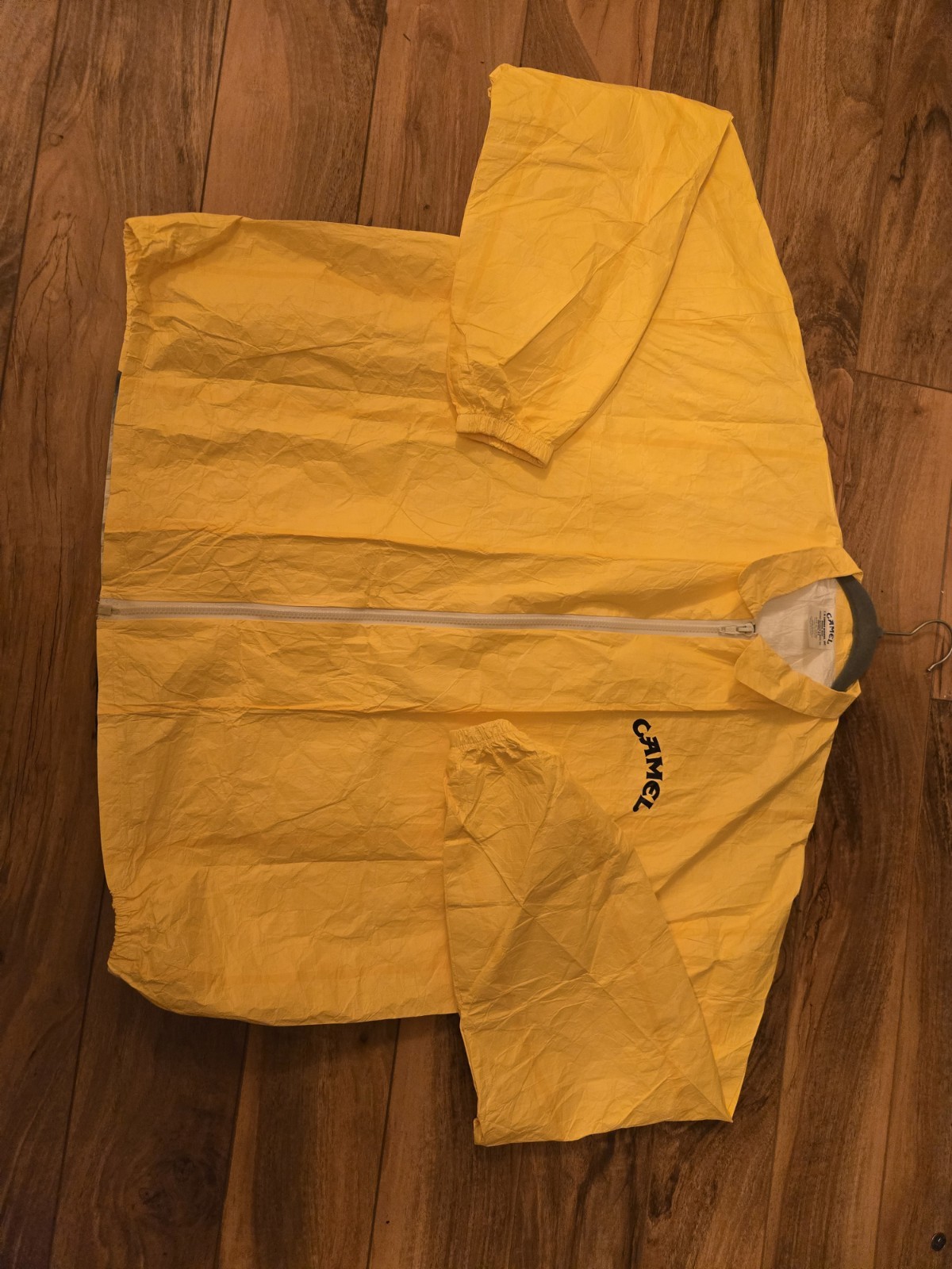 Vintage 1992 Camel Joe Camel Zip Up Windbreaker Jacket XL ( NEW in OG Packaging)