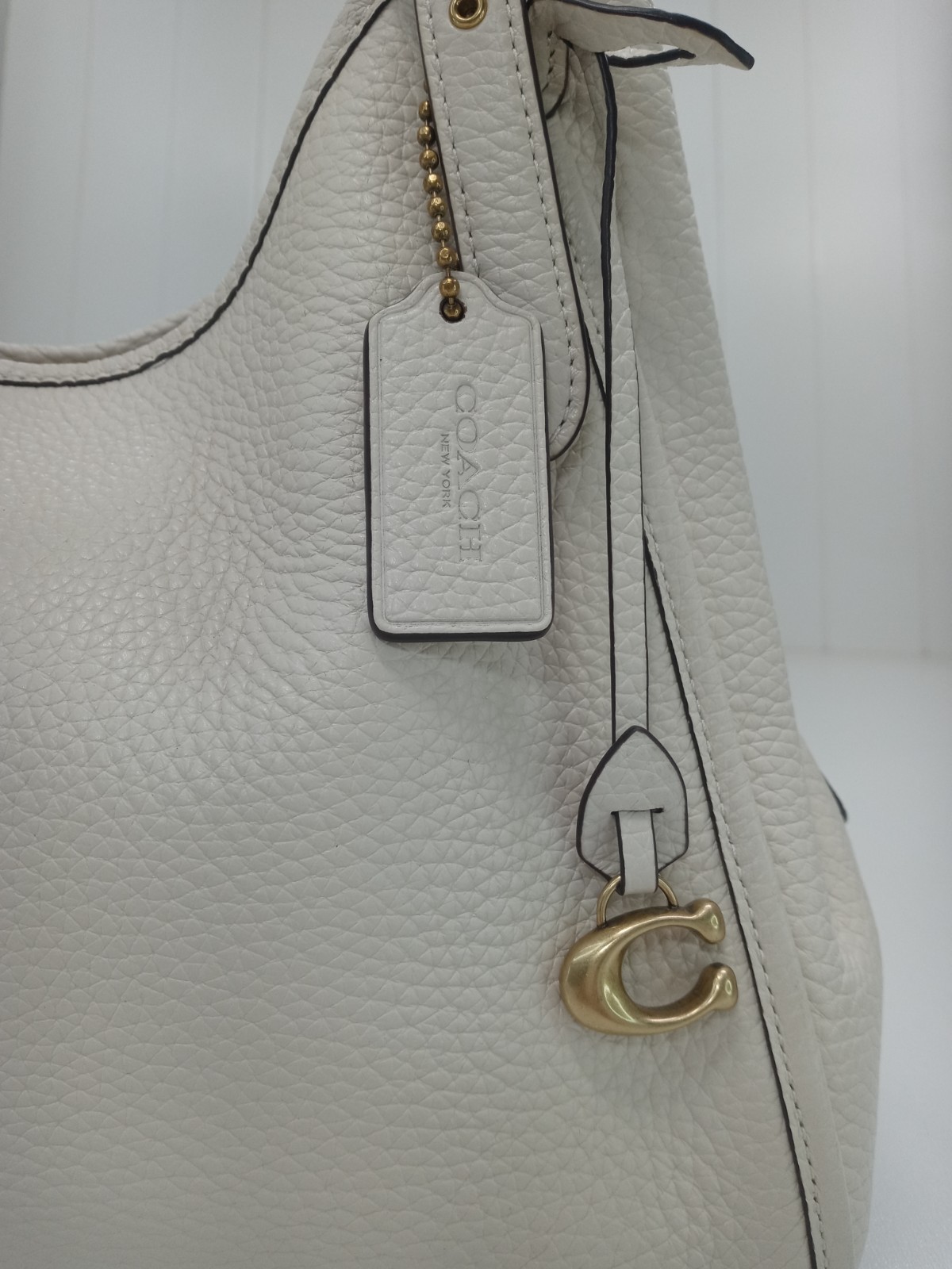 Coach Lori Shoulder Bag Purse Ivory Chalk Pebbled Leather Bag No Dust Bag