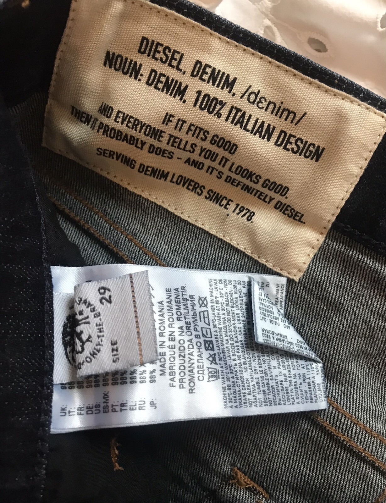 Diesel Blue Jeans D – VIDER Carrot Jeans W 29” X L 32”