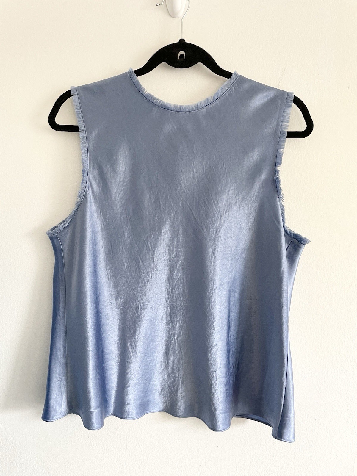Vince Satin Fray Edge Shell Blue Sleeveless Top Womens Size L Bias