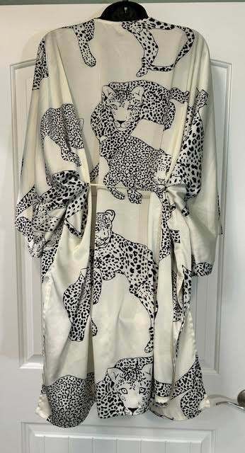 ✨ Cheetah Print Silky Robe