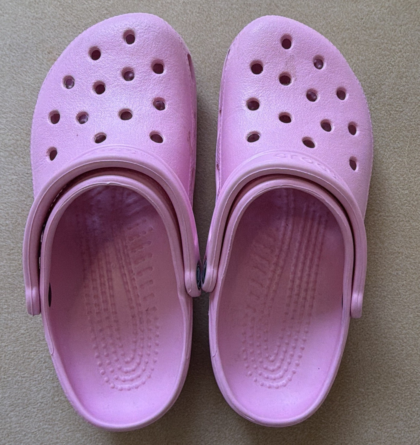 Crocs Classic Unisex Kids Pink Clog Slip On Strap Logo US 6 UK 5 AU 5