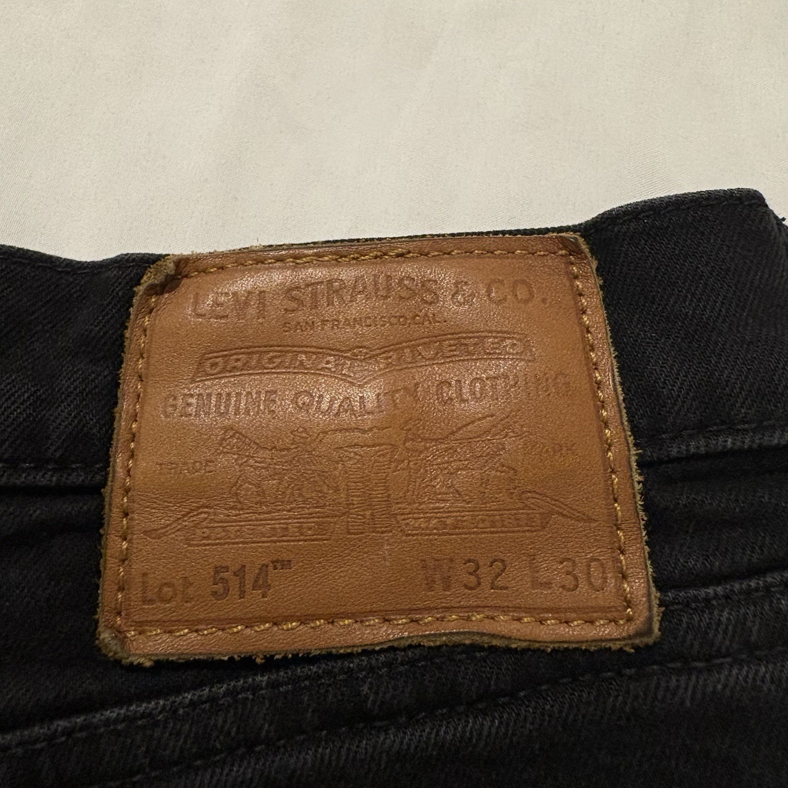Levis 514 Straight Fit Jeans Mens 32×30 Black Dark Wash Denim Pants Red Tab