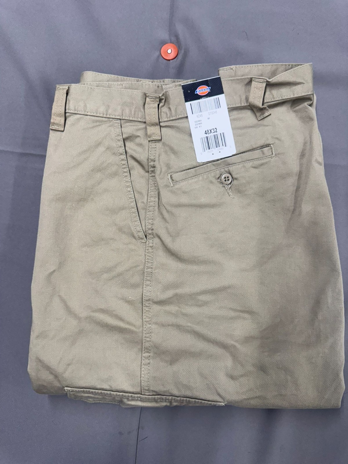 Dickies Men’s Loose-fit Cargo Work Pant Style 2321, Khaki
