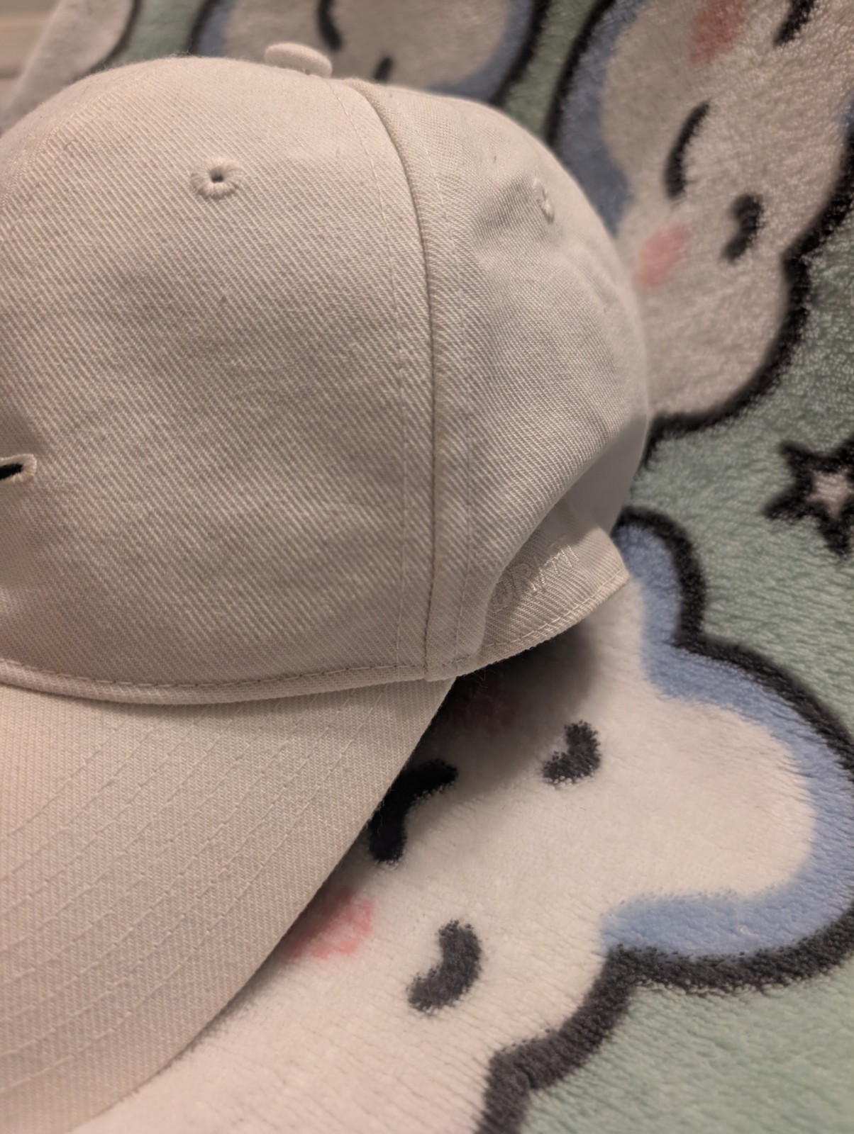 Nike Legacy 91 Center Swoosh Hat Cap White Twill Adjustable T2