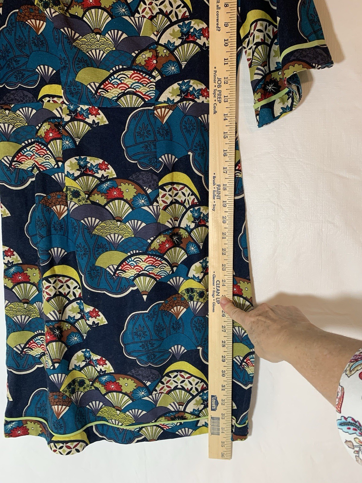 HANDMADE UKIYOE STYLE NAVY BLUE COTTON LINEN FABRIC WITH COLORFUL FAN PATTERN
