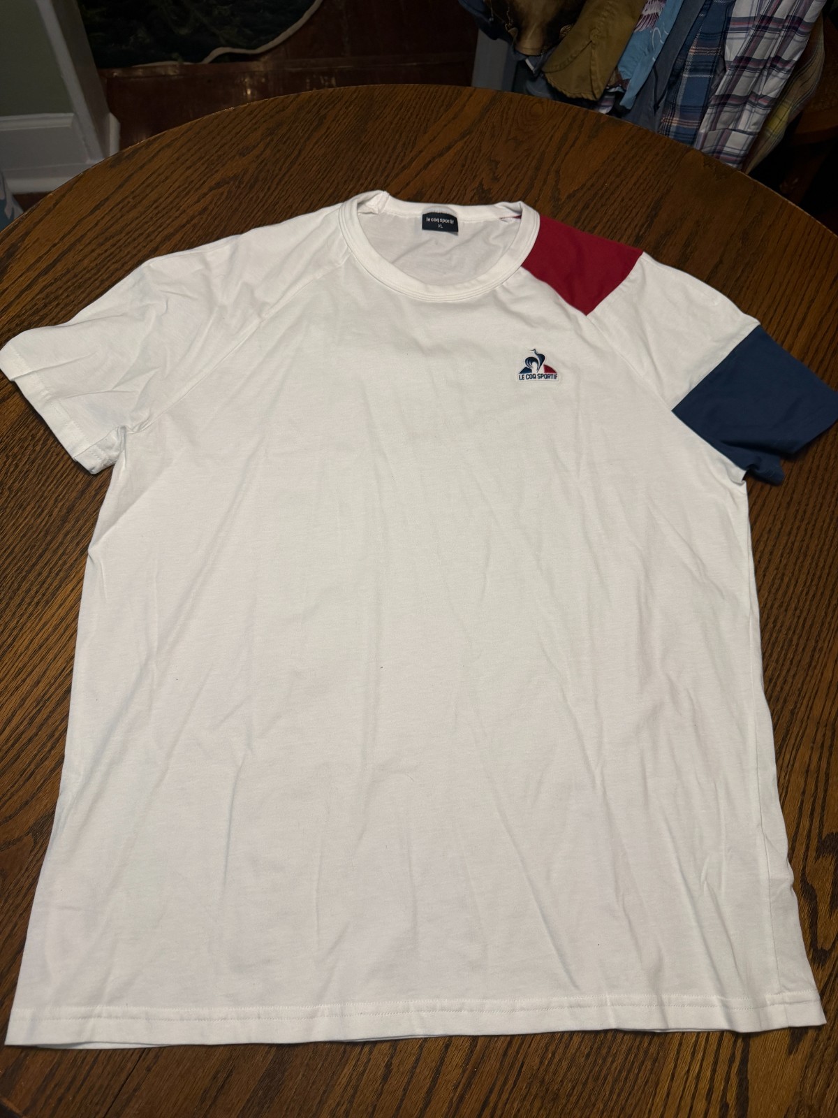 le coq sportif t-shirt w/o tags extra large