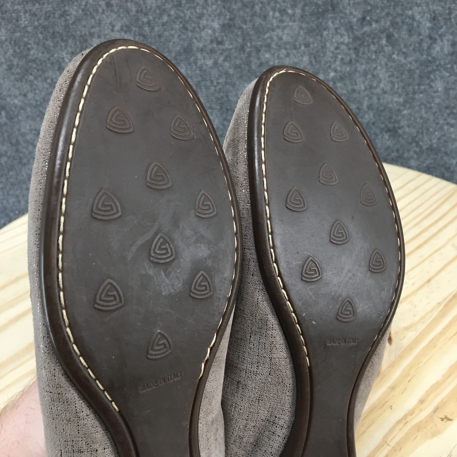 AGL Attilio Giusti Leombruni Loafers Womens 39 Taupe Suede Metallic Slip On