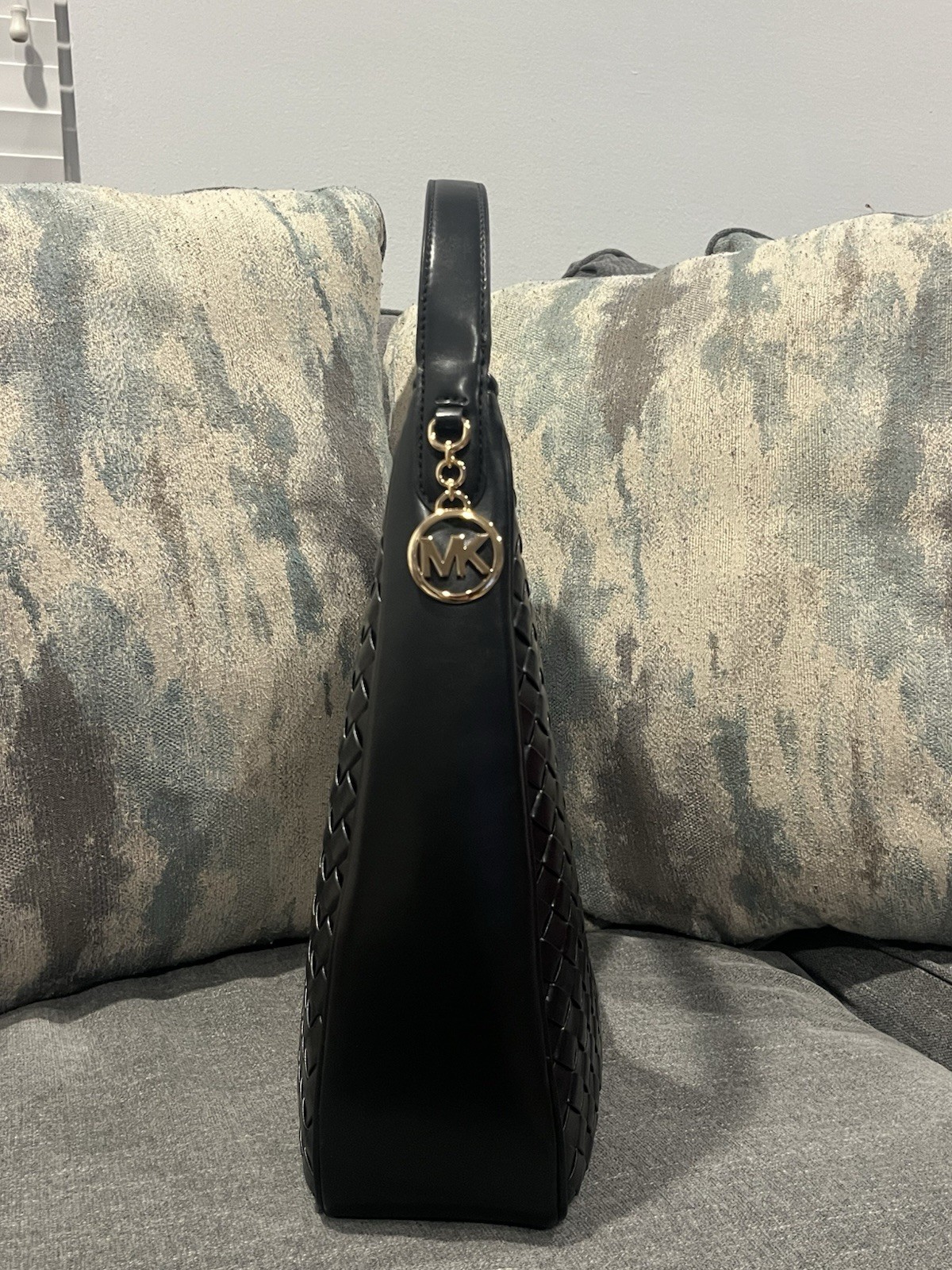 Black MICHAEL KORS Nayla Medium Hobo Woven Shoulder Bag NWT