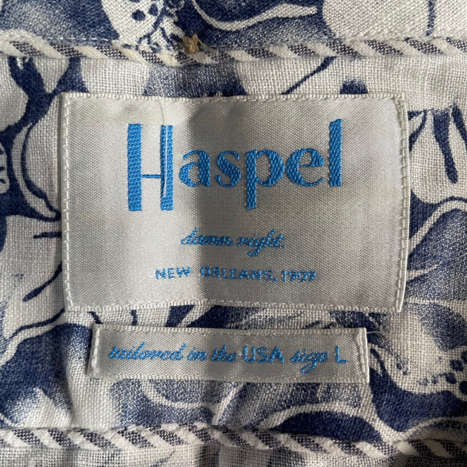 Haspel Men Large Blue White Floral Hibiscus 100% Linen Short Sleeve Button Shirt