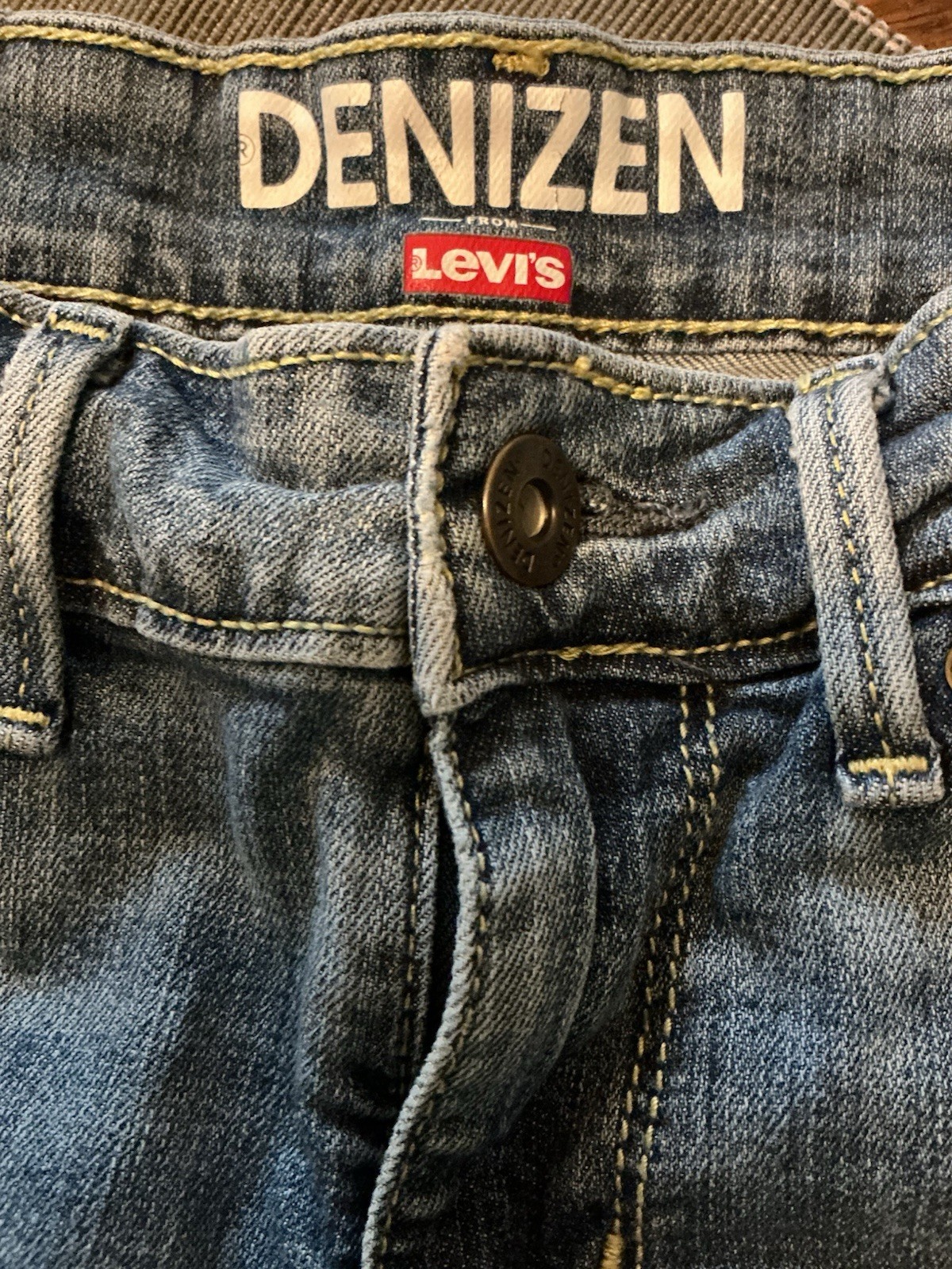 Denizen by Levi’s Womens Size 4 Cropped Capri Jeans Blue Denim Cuffed Stretch