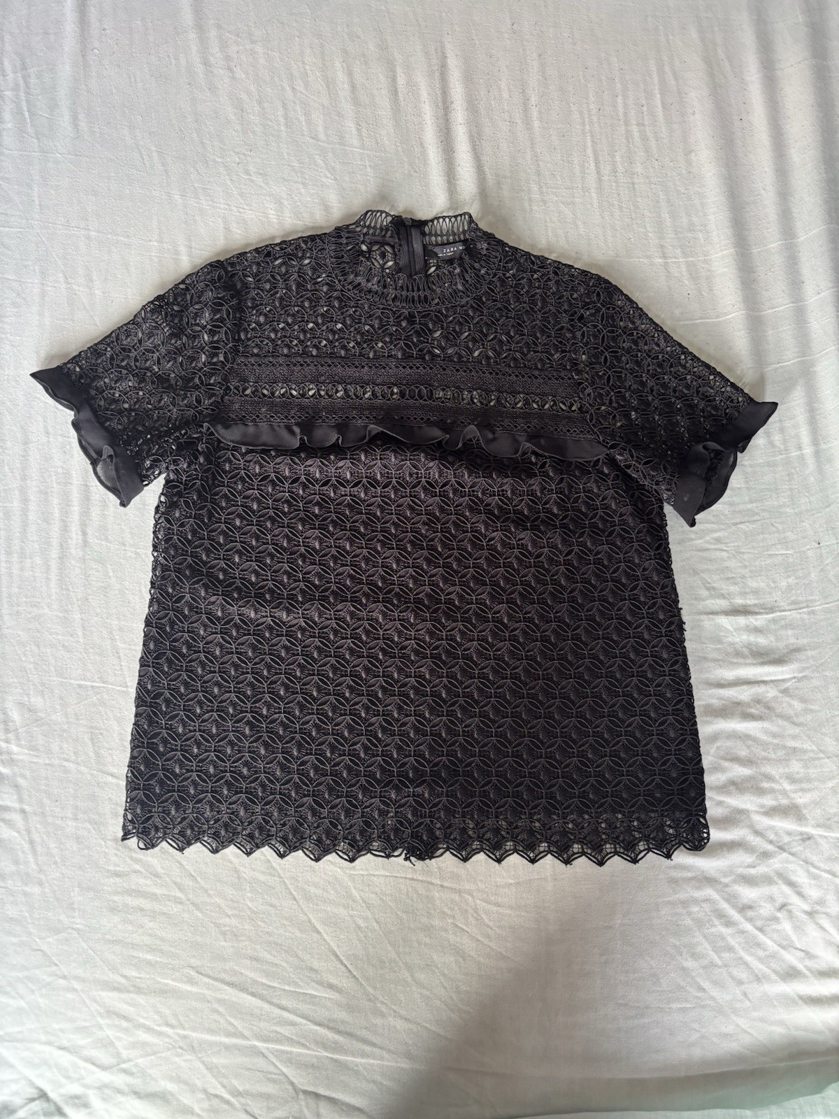 Zara Black Crochet Lace Blouse Medium Ruffle Frill High Neck Short Sleeve Top