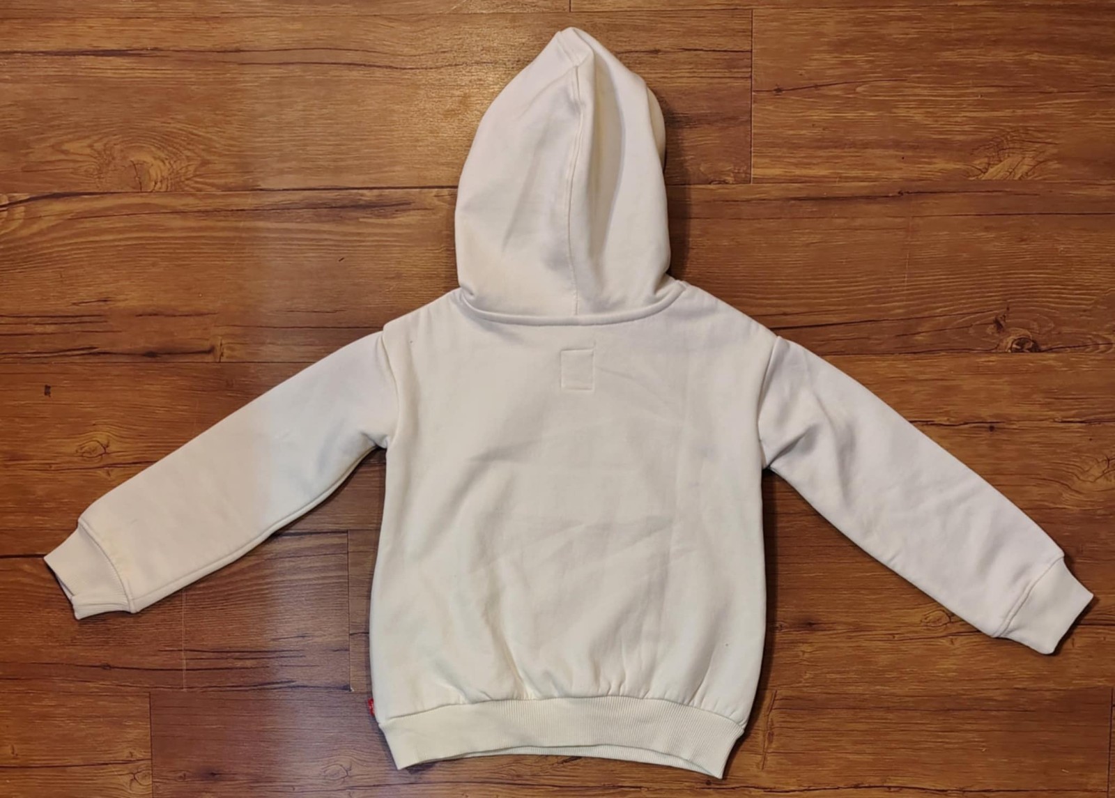 Levi’s Girl’s Kangaroo Pocket Easy Care Soft Fleece Hoodie Cream XS 4/5