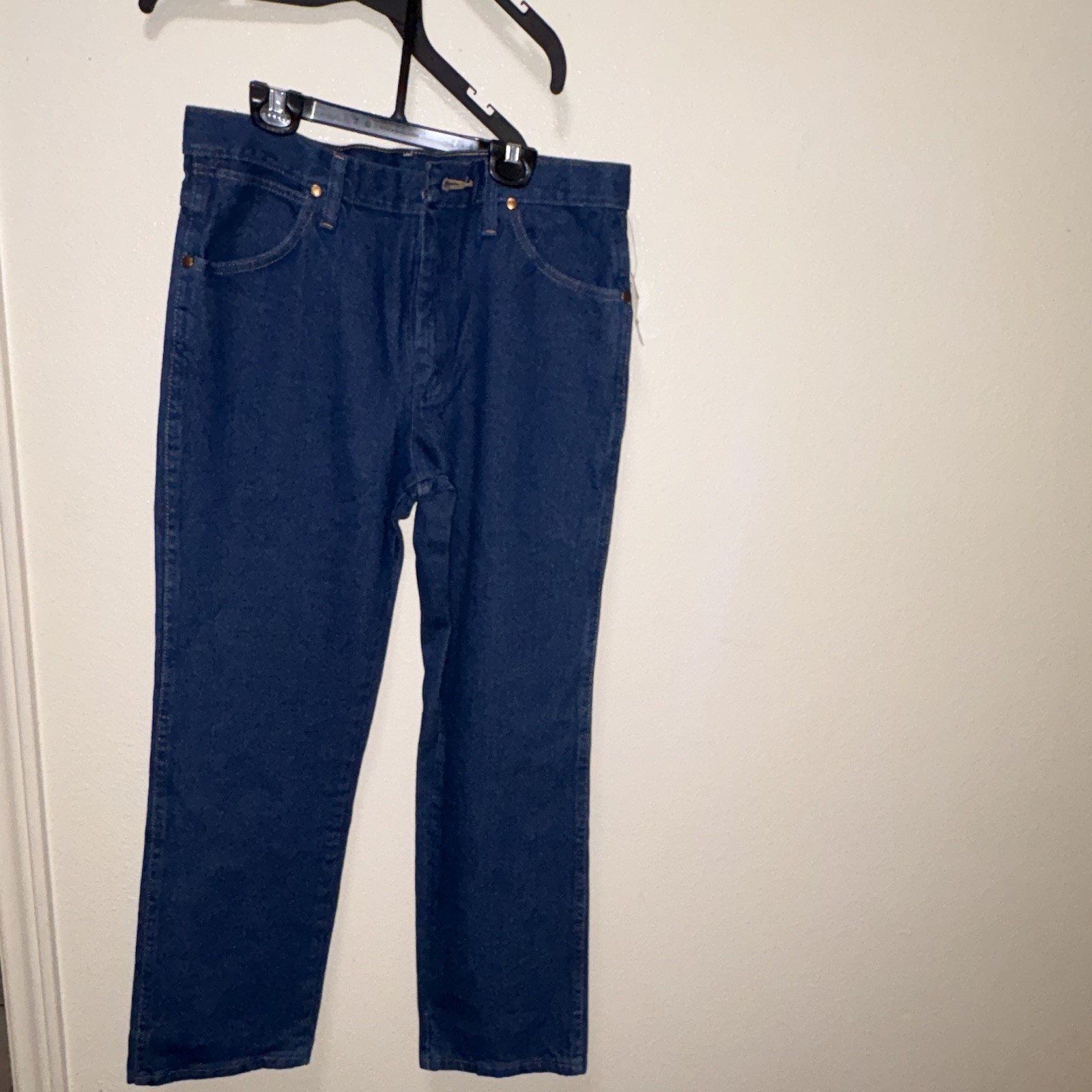 Wrangler Cowboy Cut Men’s Slim Fit Straight Leg Dark Wash Blue Denim Jeans