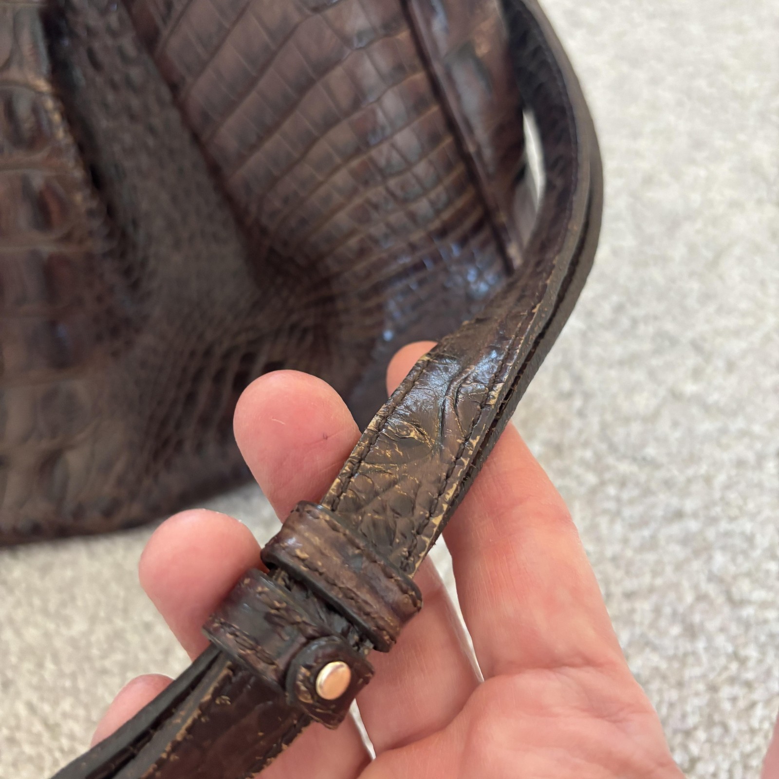 Brahmin Croc Embossed Satchel Crossbody Bag Womens Medium Brown Leather Classic