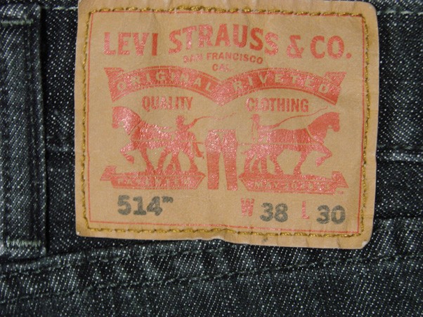TD11431 2013 **LEVI’S** 514 SLIM STRAIGHT JEANS 38×30 (msr 39″x32″) BLACK