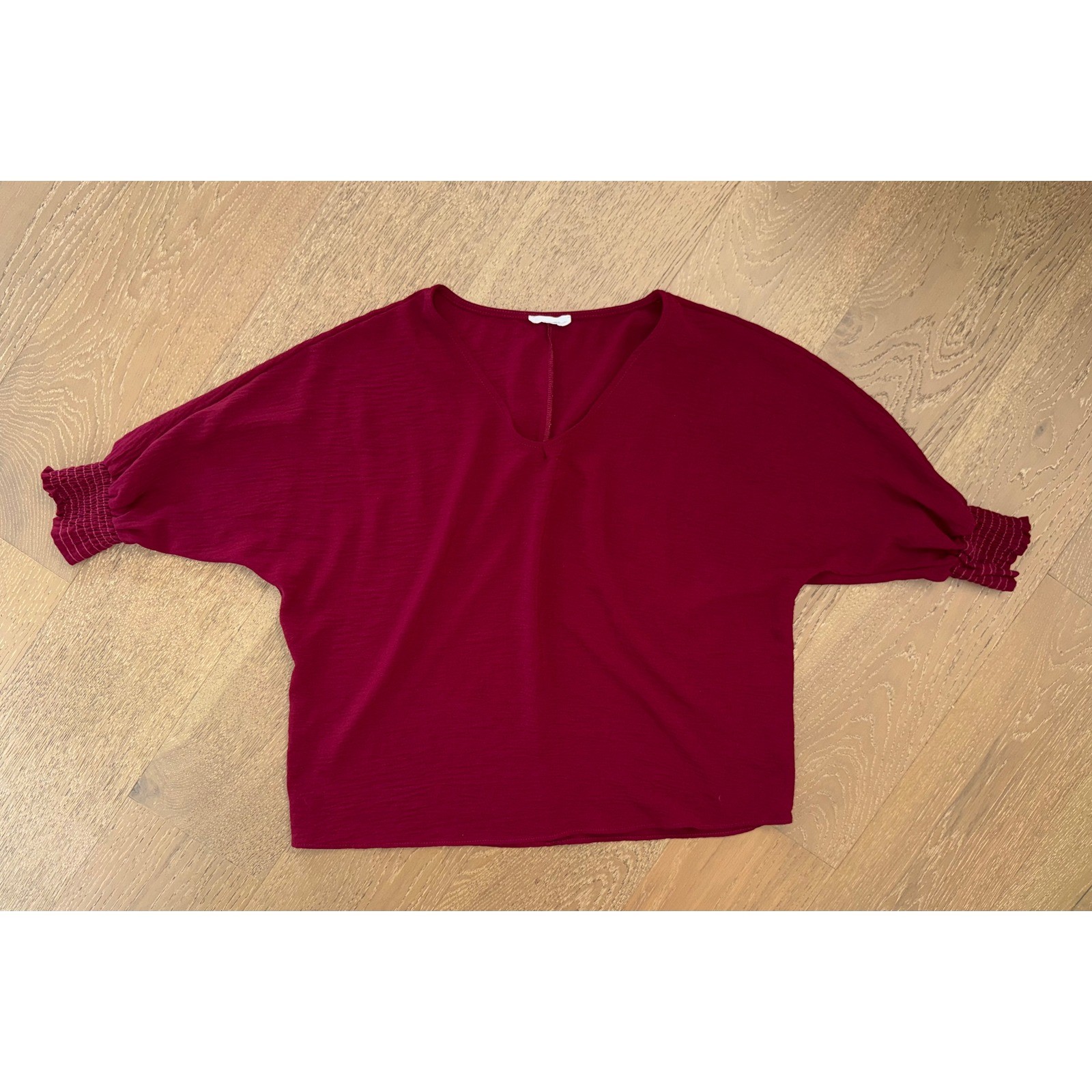 ee:some Burgundy V-Neck Batwing Sleeve Smocked Cuff Blouse Top Medium