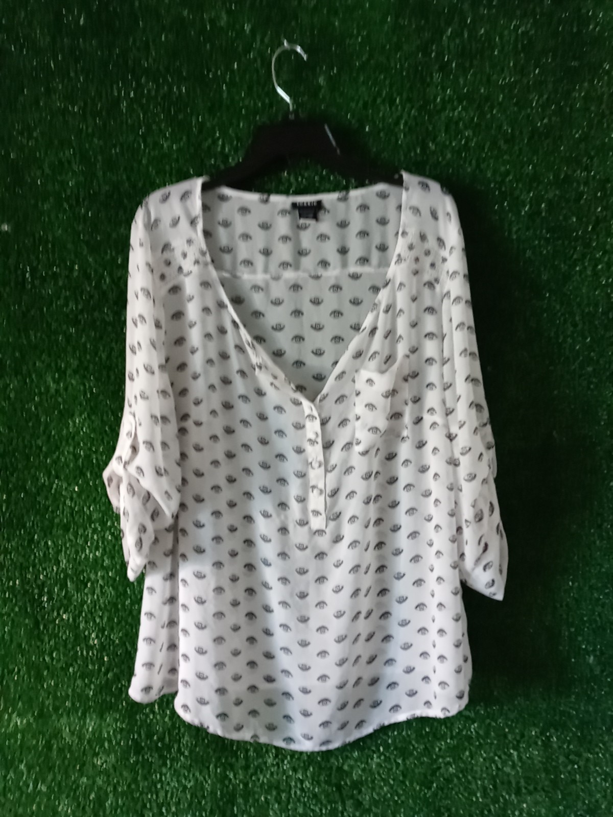 torrid 2 Blouse With The Eyes Have Some Pools On It As Shown In The Picture…