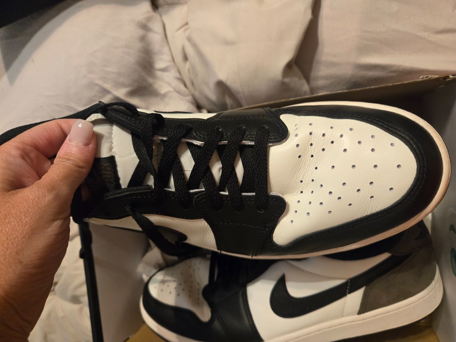 Size 13 – Air Jordan 1 Retro OG Low Mocha. Worn only one time.