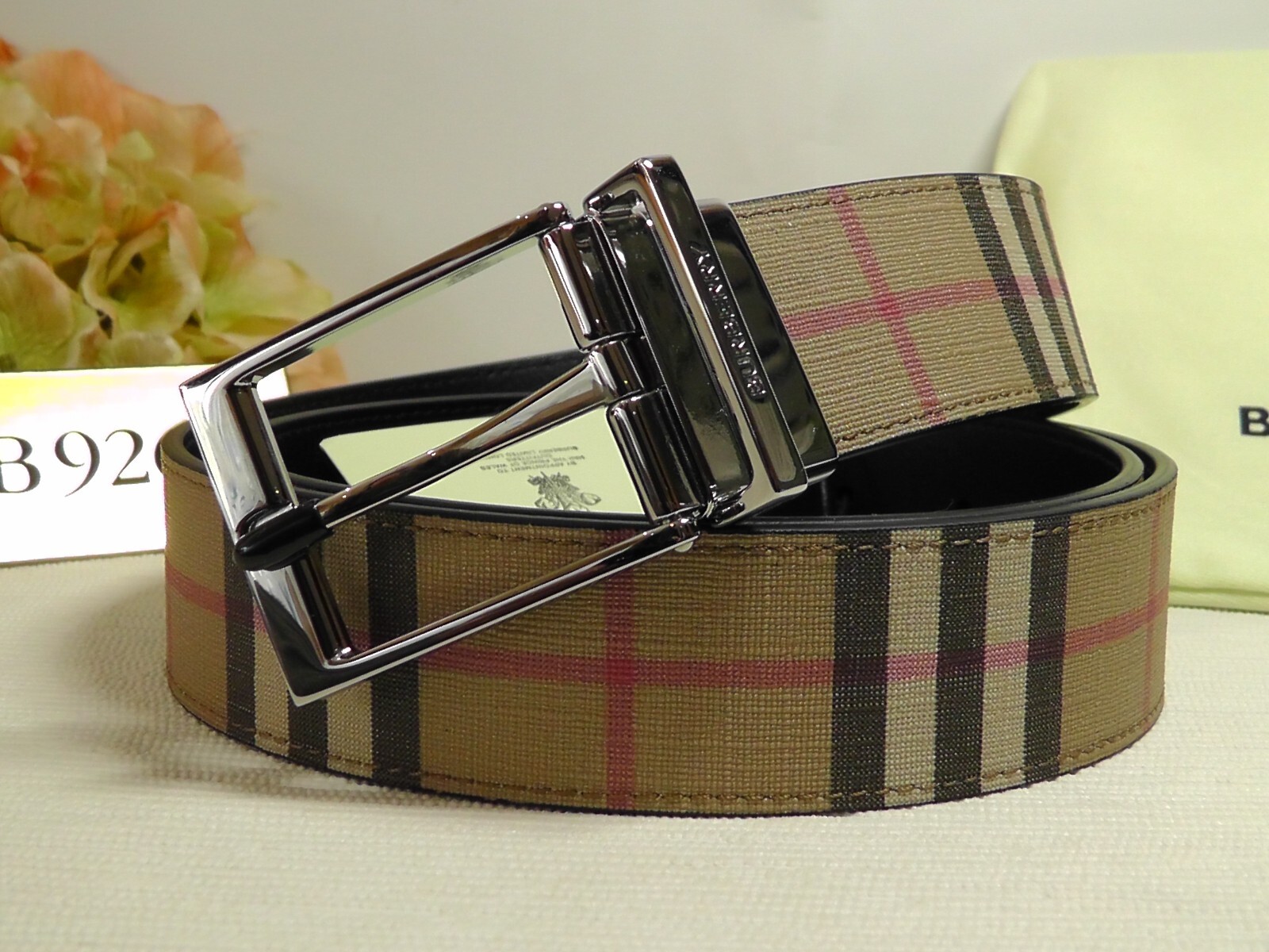 BURBERRY Archive Beige / Black Vintage Check E-Canvas Reversible Belt Size 105cm