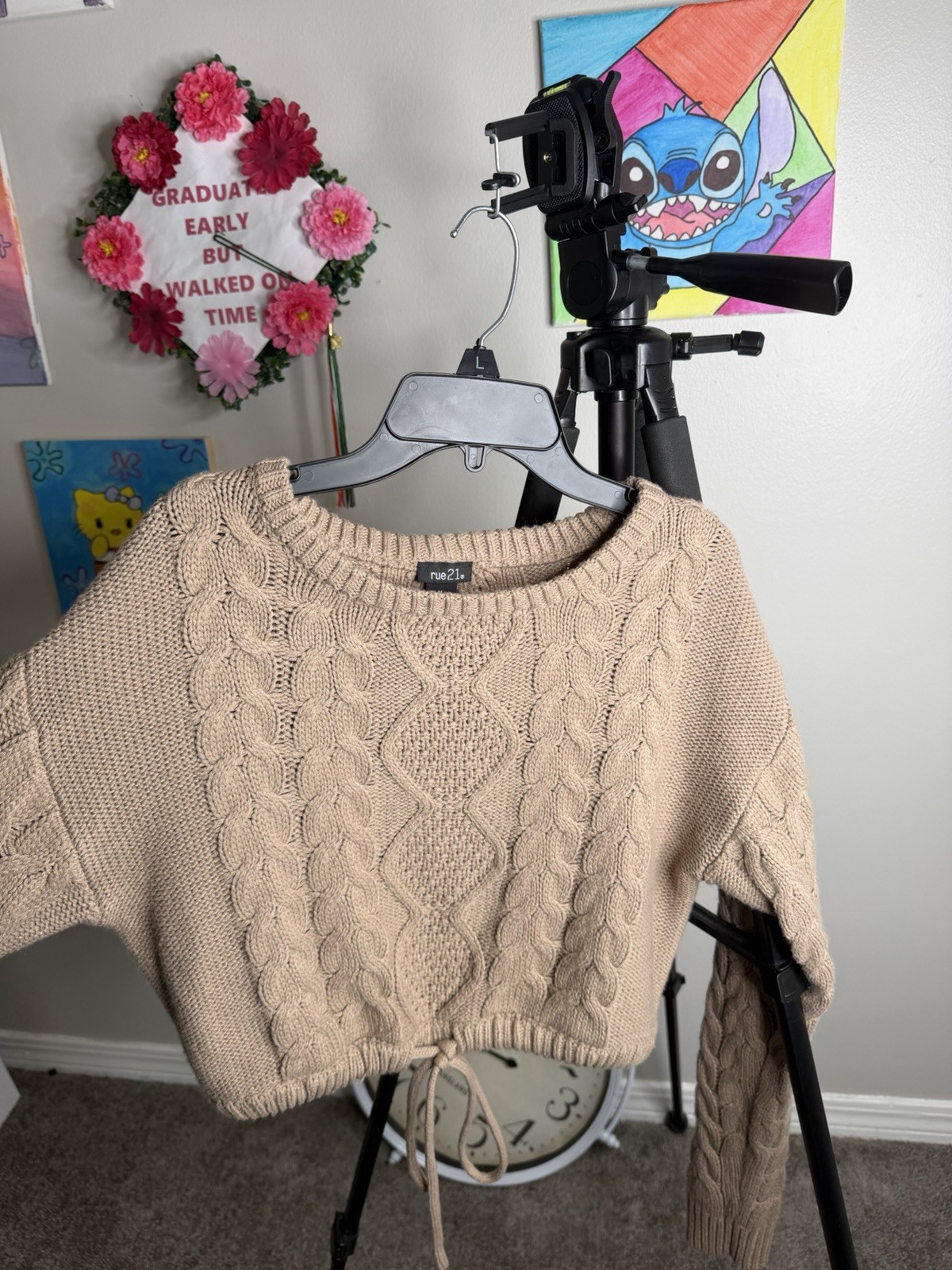 rue21 Women’s Beige Cable-Knit Crew Neck Long Sleeve Pullover Sweater M