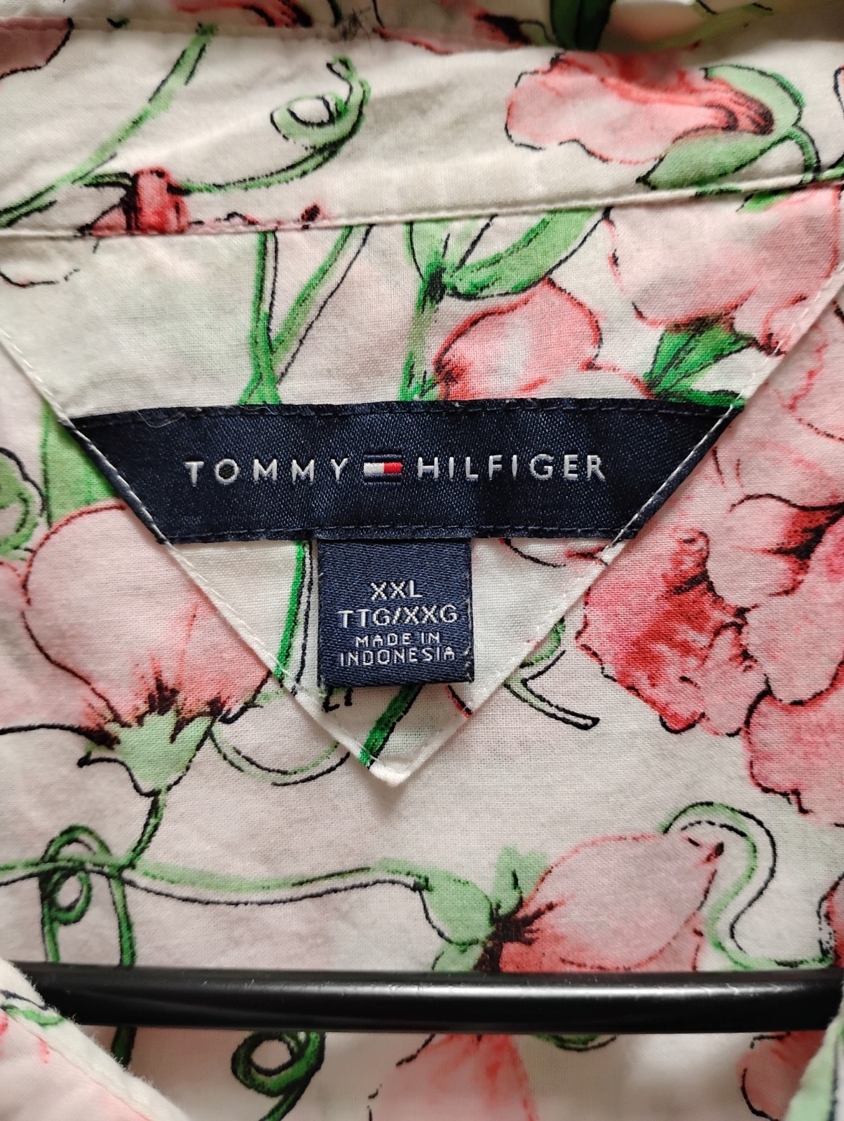 NWT 2XL Tommy Hilfiger Pink Floral Short Sleeve Button Down Hawaiian Shirt NEW