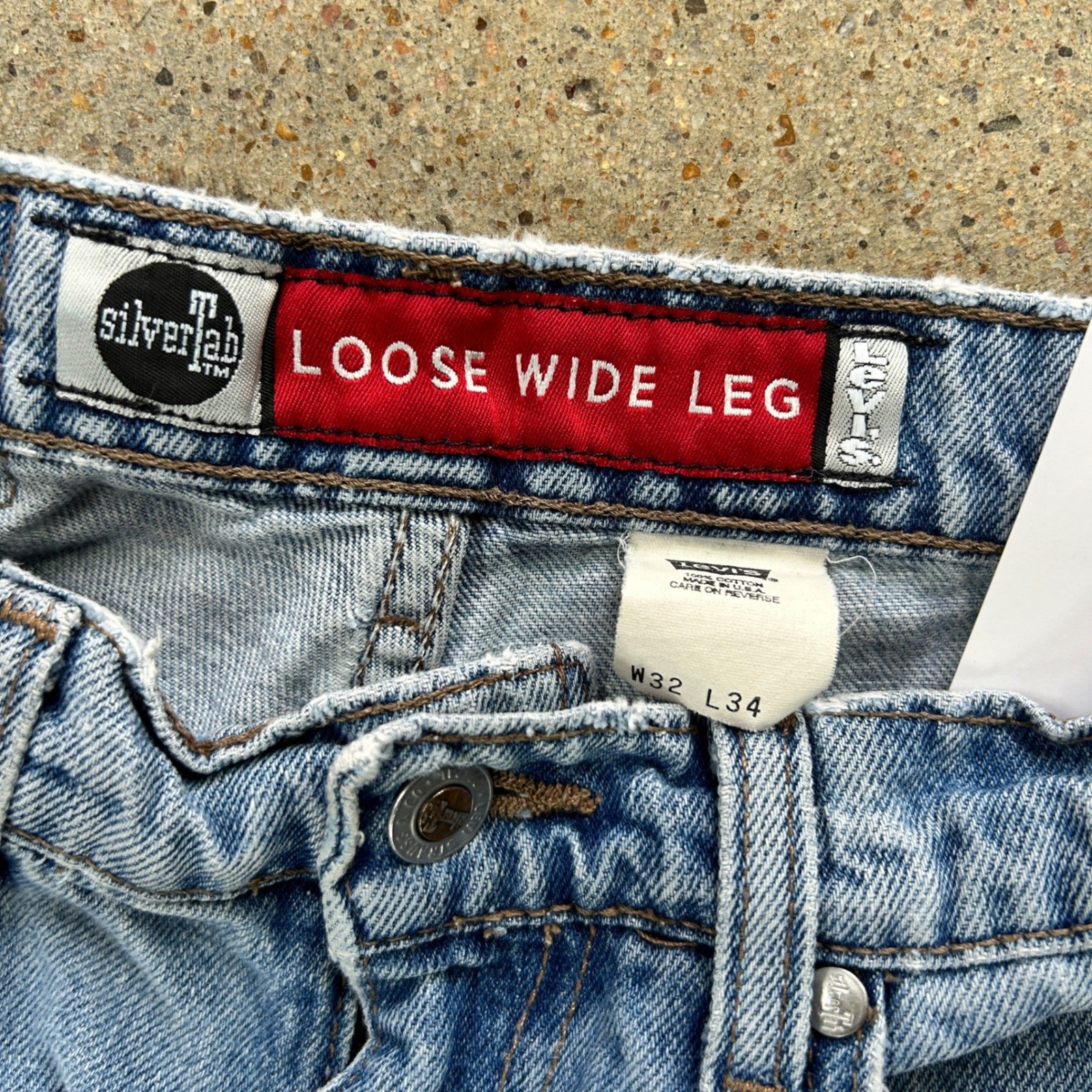 90s Levi’s SilverTab Baggy Skater Loose Wide Leg Jeans W32 L34 Light Wash Blue