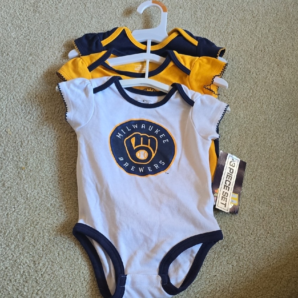 MLB Milwaukee Brewers Baby One-Piece Bodysuit Set – White, Navy, Gold