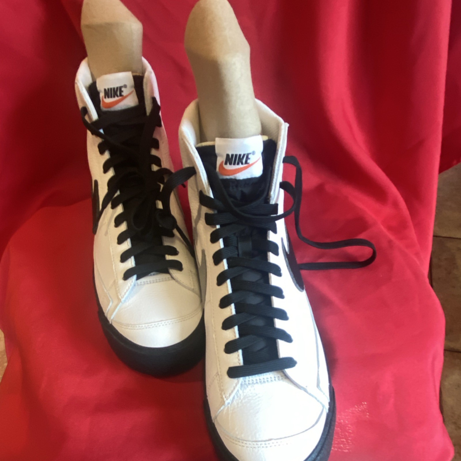 Nike Blazer High Top White Black Lace Up Basketball Sneakers Men’s