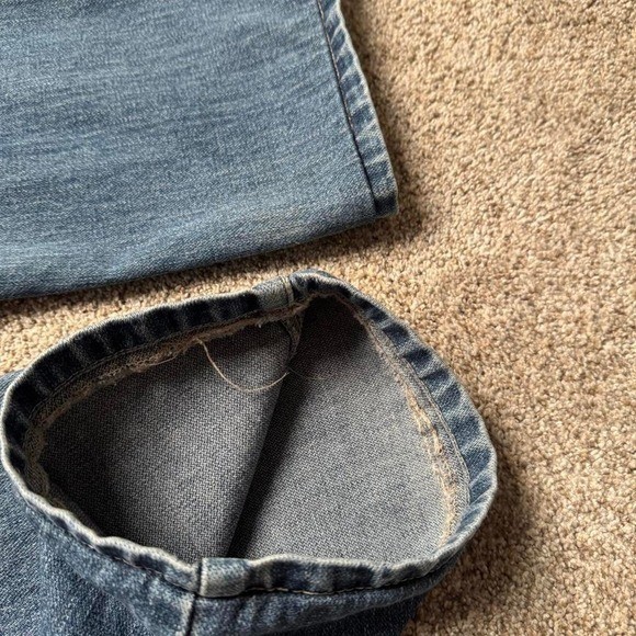 VINTAGE 90s MADE IN KOREA STRAIGHT LEG GUESS JEANS