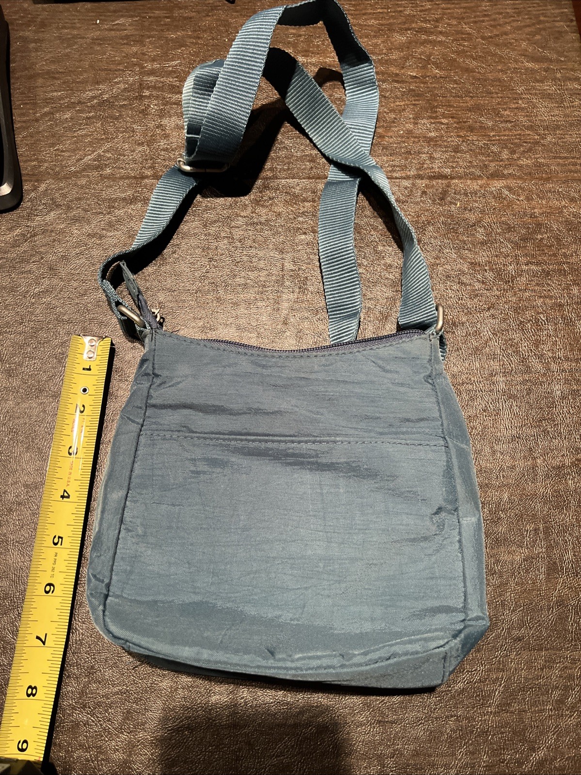 Baggallini Blue Nylon Crossbody Purse Shoulder Carry Bag