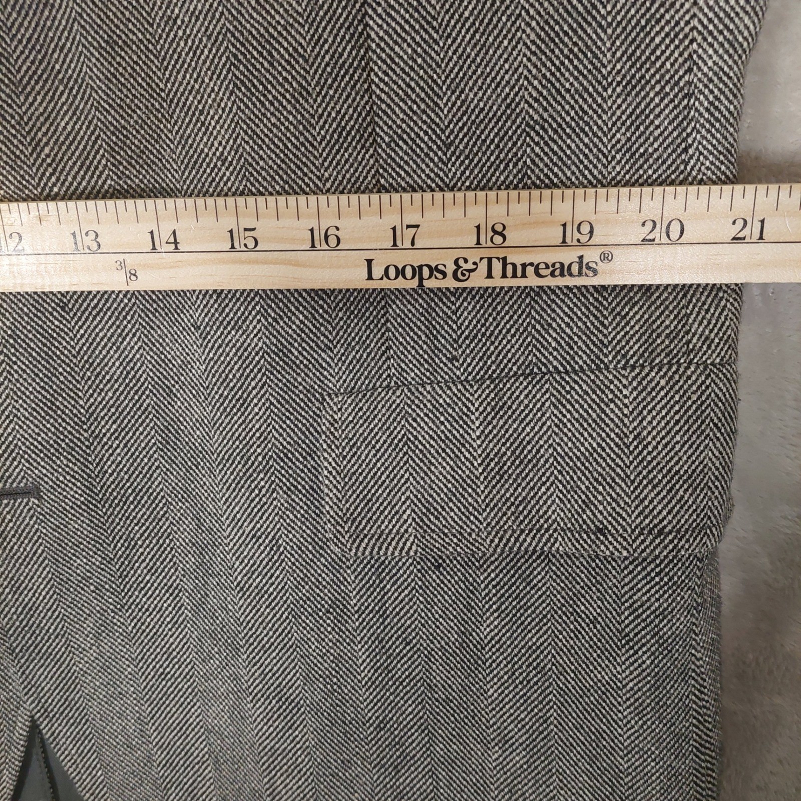 vintage Barons Presidential Herringbone Tweed USA made Jacket Elbow Patches 46R