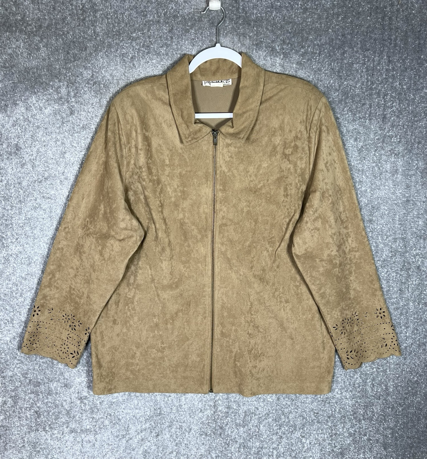 Vintage Passports Faux Suede Microfiber Jacket Women Size 2X Brown Floral Cutout