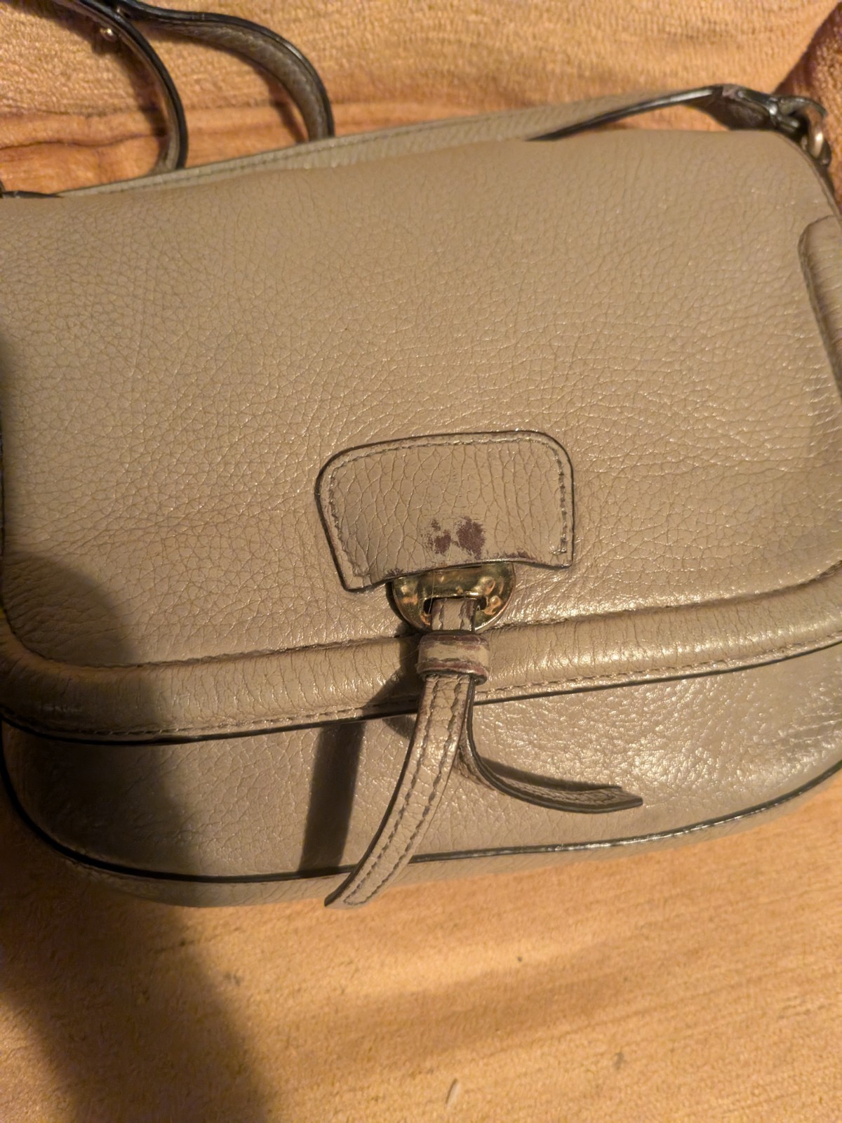 Annel Ingall Australia Pebbled Leather Crossbody Bag Taupe Gray Designer