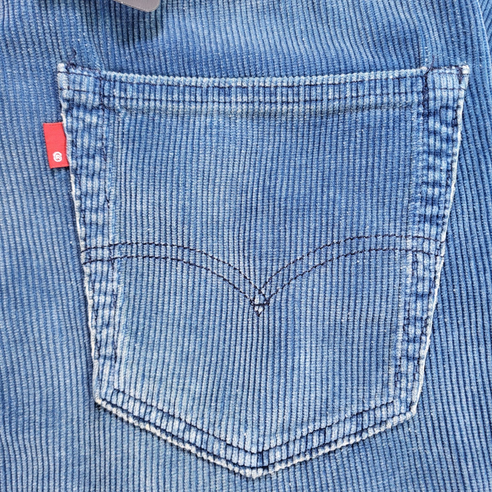 Levis Premium 568 Corduroy Jeans 30×34 New Loose Straight Men’s Blue New W Tags