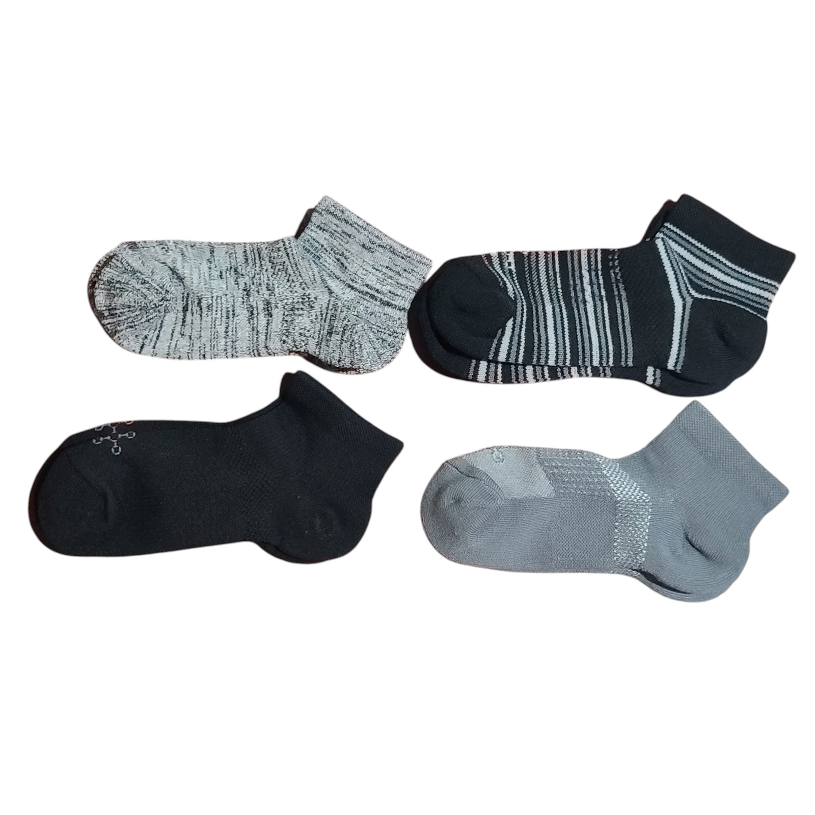 2 Pack Tommie Copper 4 Pack UltraTemp and Ultraguard Basic Stripe – Medium Ankle
