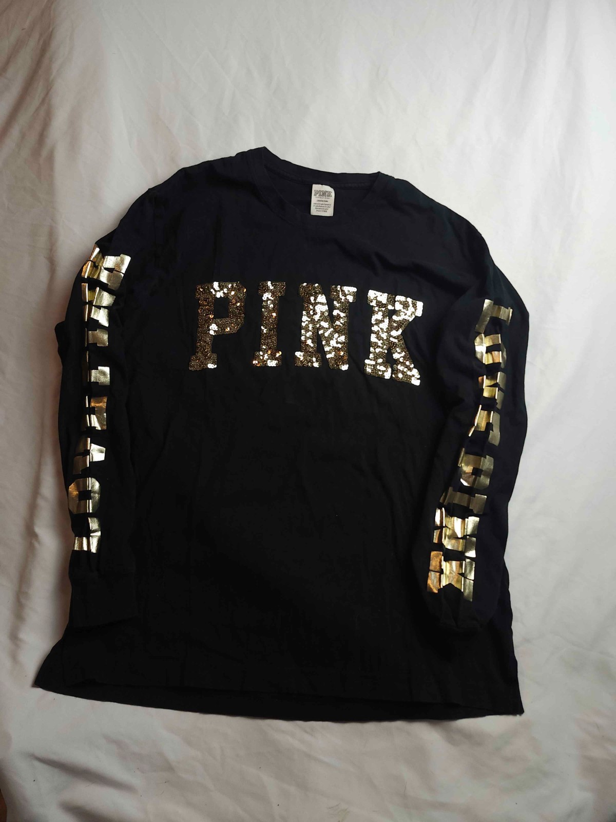 PINK Victoria’s Secret T-Shirt L Black Gold Sequin Graphic Athleisure Loungewear