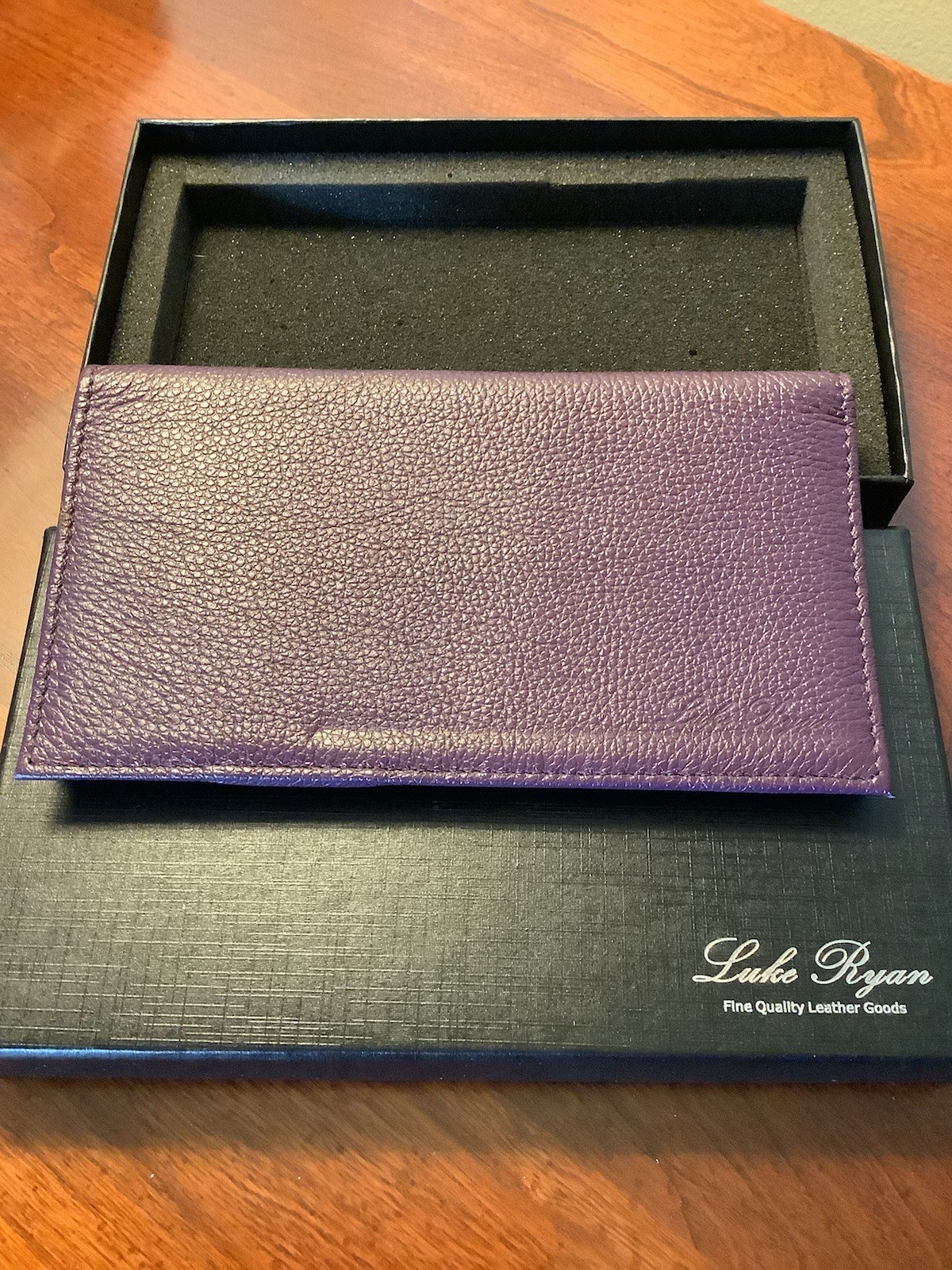 Luke Ryan Fine Quality Leather Checkbook Cover Purple NIB